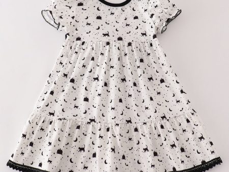 White halloween tiered dress Hot on Sale